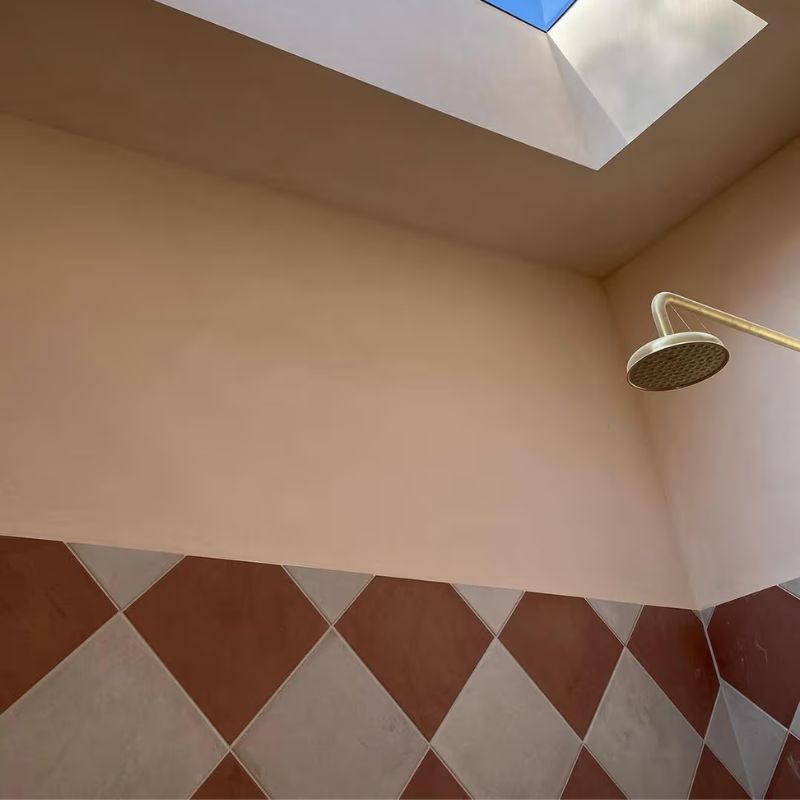 Gạch men Bronte hình bàn cờ, màu đất nung và trắng - Ảnh 5