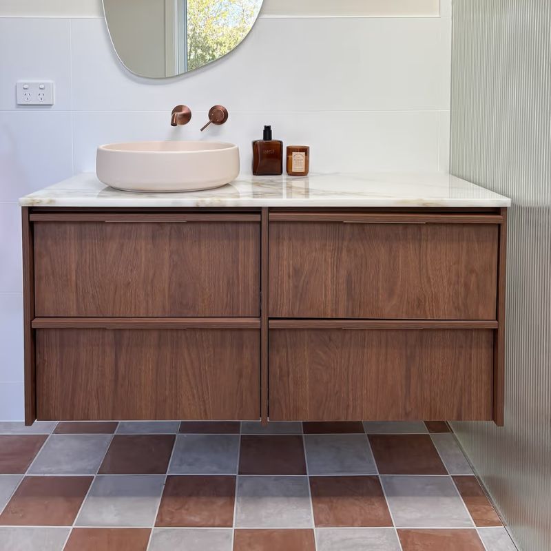 Gạch men Bronte hình bàn cờ, màu đất nung và trắng - Ảnh 3